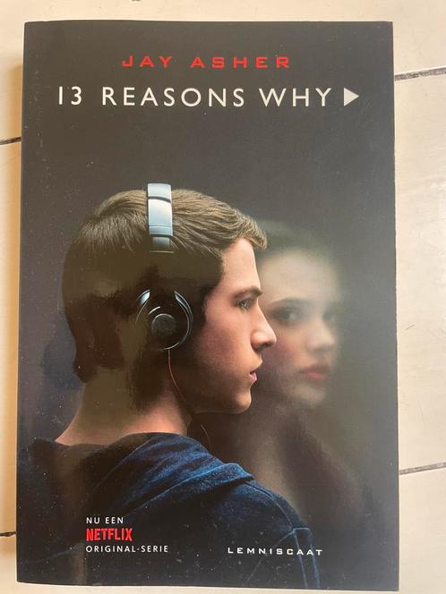 Jay Asher - Thirteen reasons why, Boeken, Kinderboeken | Jeugd | 13 jaar en ouder, Nieuw, Ophalen