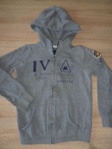 jongens sweaters met rits. maat 134, Enlèvement ou Envoi