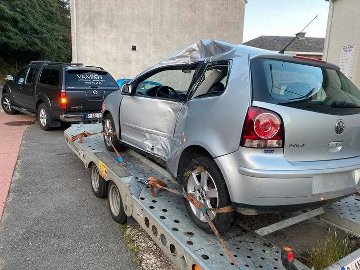 Autotransport, Autos : Divers, Voitures accidentées, Enlèvement