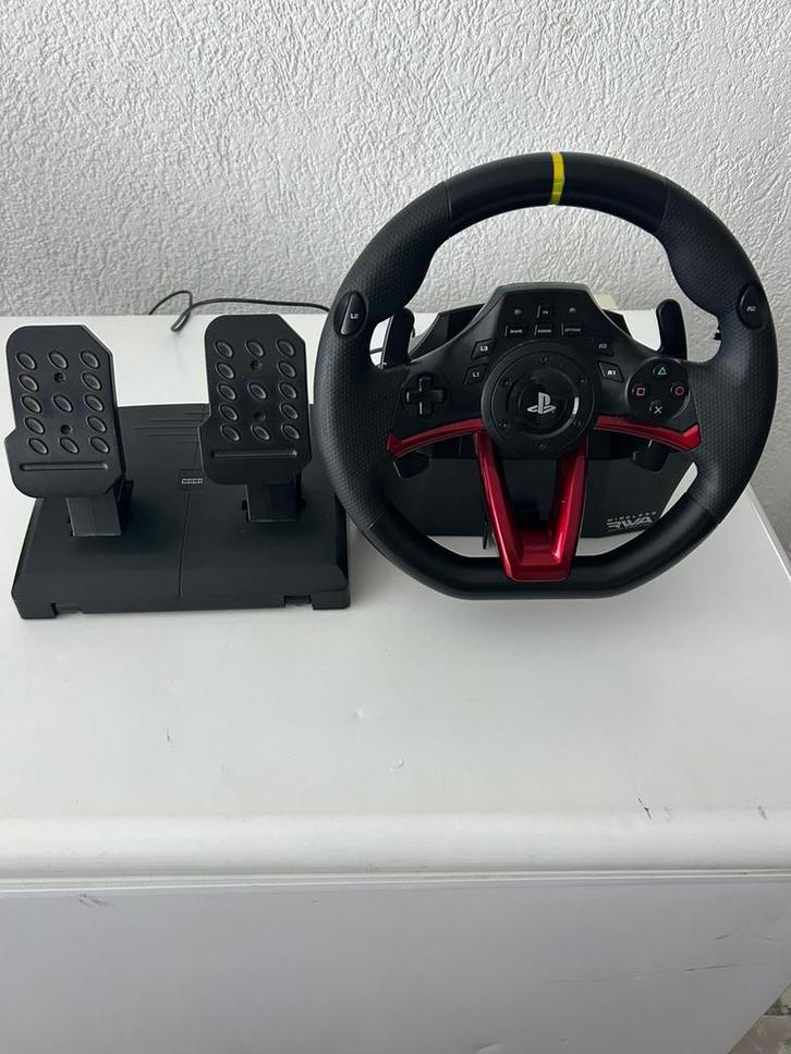 Ps4 stuur met pedalen en doos, Games en Spelcomputers, Spelcomputers | Sony Consoles | Accessoires, Gebruikt, PlayStation 4, PlayStation 5