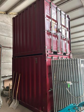 Container 8 ft disponible aux enchères