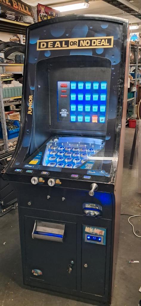 Bingo Deal or No Deal Junior, Collections, Machines | Machines à sous, Comme neuf, Euro, Enlèvement