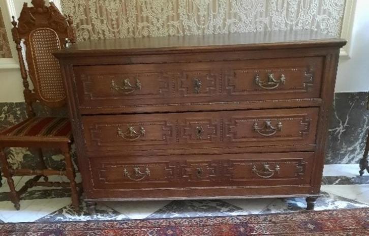 Antieken commode - 3 schuiven, Antiek en Kunst, Antiek | Meubels | Kasten, Ophalen