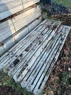 Betonpaal, Tuin en Terras, Ophalen, Zo goed als nieuw