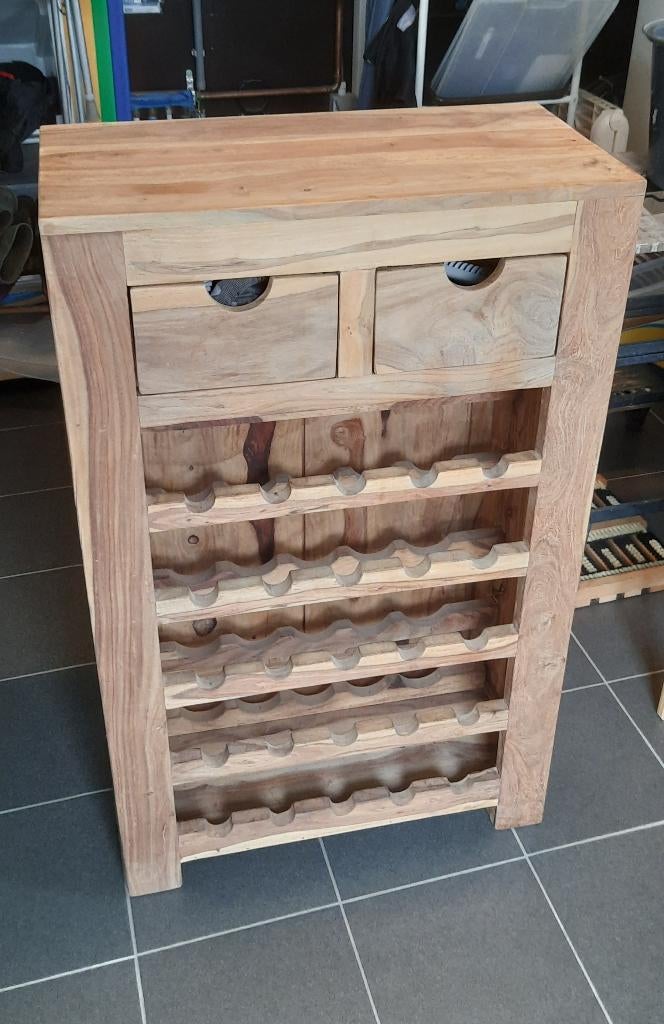 Wijnrek in tropisch hardhout, Ophalen, Zo goed als nieuw