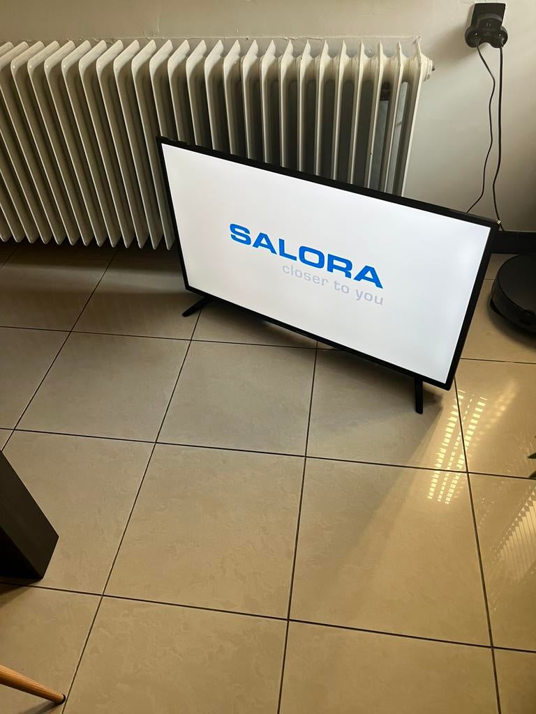 Salora 40BL1720 LED Television, TV, Hi-fi & Vidéo, Télévisions, Enlèvement, Comme neuf