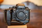 Nikon F4 – Boîtier argentique pro légendaire !, TV, Hi-fi & Vidéo, Appareils photo analogiques, Enlèvement, Comme neuf, Nikon