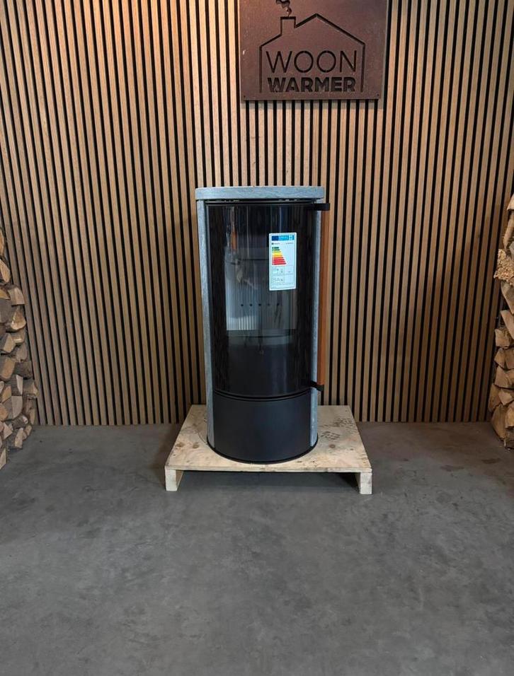 26023 Speksteenkachel NIEUW Bålstil Ora, Huis en Inrichting, Kachels, Nieuw, Vrijstaand, Houtkachel, Hout, Ophalen