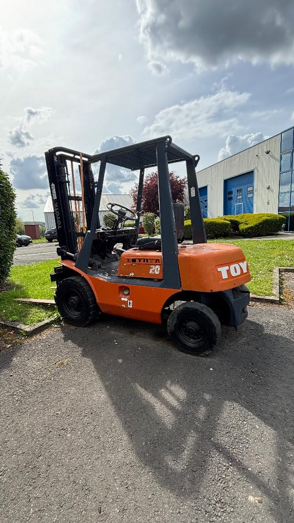 CLarck, Articles professionnels, Enlèvement, Chariot élévateur