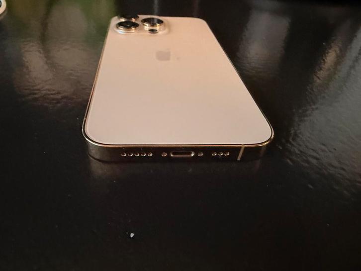 iPhone 13 Pro Gold  256 Go – excellent état – débloqué, Télécoms, Téléphonie mobile | Apple iPhone, Comme neuf, iPhone 13, Or