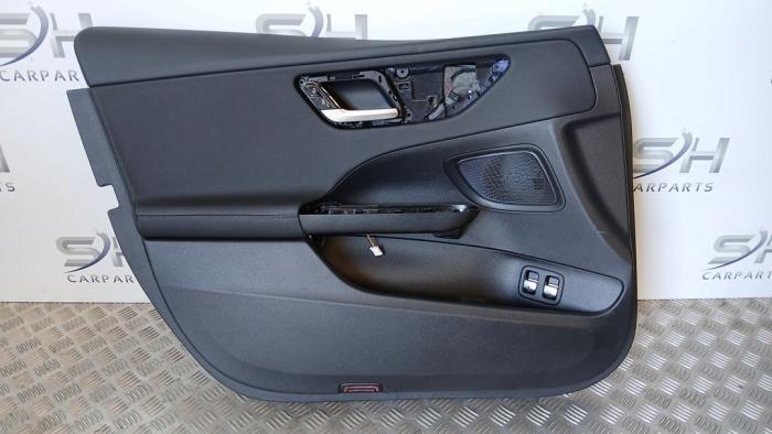 Portierbekleding 4Deurs links-voor van een Mercedes C-Klasse, Gebruikt, -, Ophalen of Verzenden, -