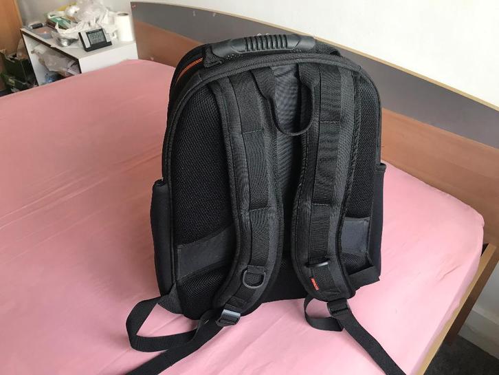 Sacs à dos avec sacoche amovible pour ordinateur portable., Bijoux, Sacs & Beauté, Sacs | Sacs à dos, Comme neuf, Envoi