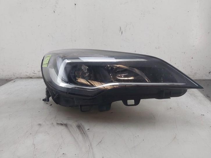 KOPLAMP RECHTS Opel Astra K (|13488970|39081893|39077801|), Auto-onderdelen, Verlichting, Opel, Gebruikt