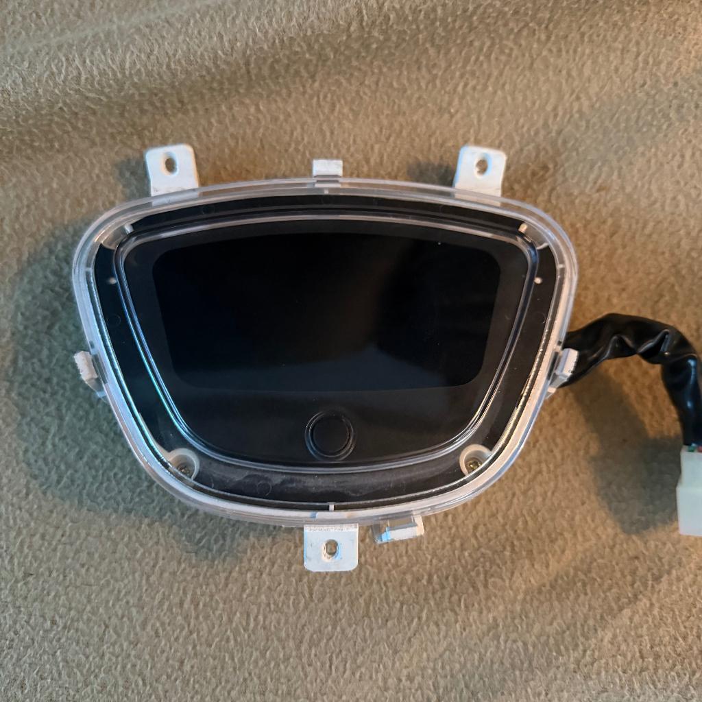 GTS , kilometerteller , gts, bravo  , palermo ,, Fietsen en Brommers, Ophalen of Verzenden, Zo goed als nieuw