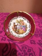 Petite assiette à poser porcelaine de Limoges, Antiquités & Art, Enlèvement ou Envoi