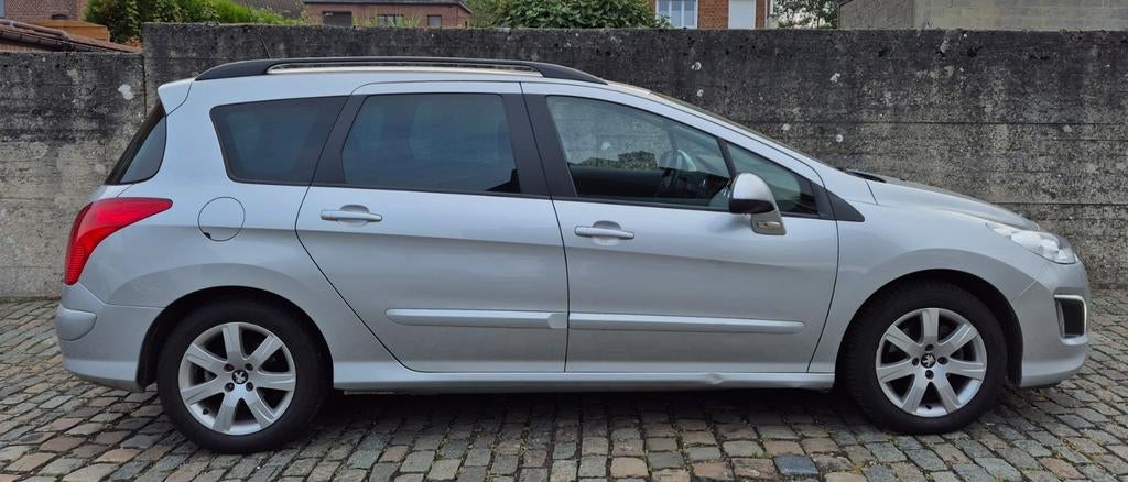 Peugeot 308 sw 16hdi 120mkm 6vitesses 4999€ ctok, Euro 5, Boîte manuelle, 5 portes, Particulier