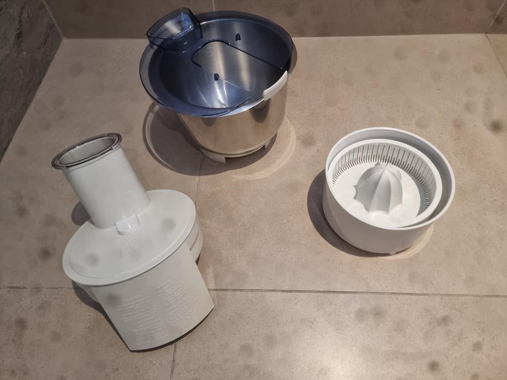 Pièces Bosch MUM4, 4 litres ou plus, Enlèvement ou Envoi, Utilisé