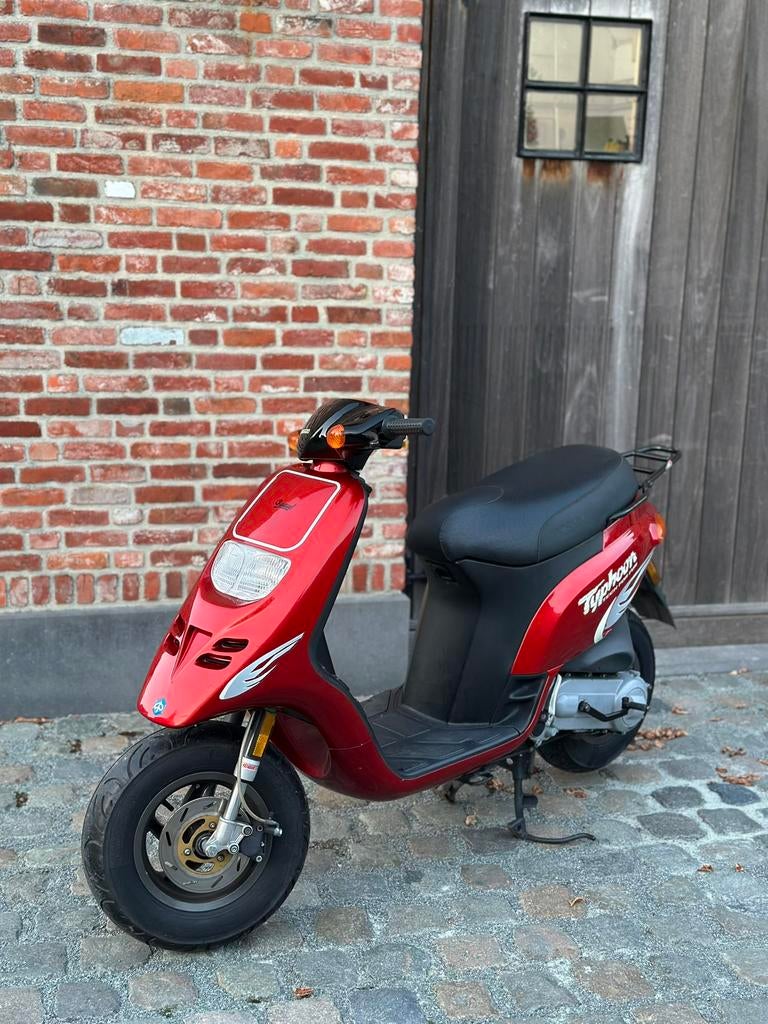 Piaggio typhoon 50cc, Fietsen en Brommers, Ophalen, Tweetakt, Overige modellen, 50 cc