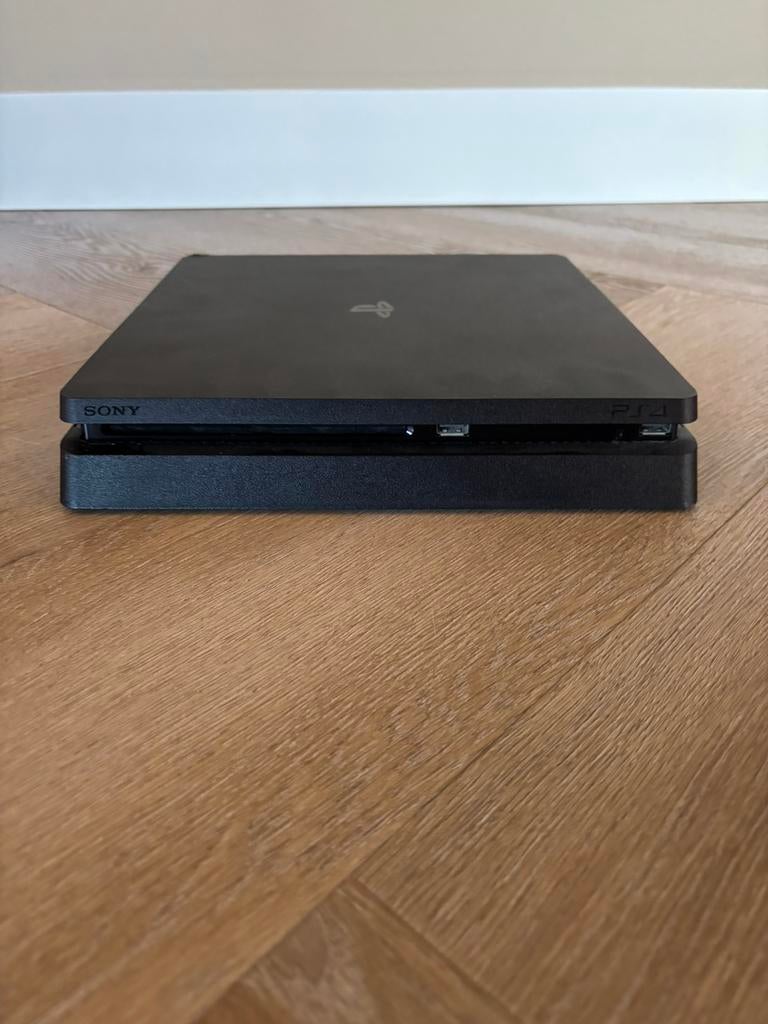 PS4 met bijpassende controller, Verzenden, Zo goed als nieuw