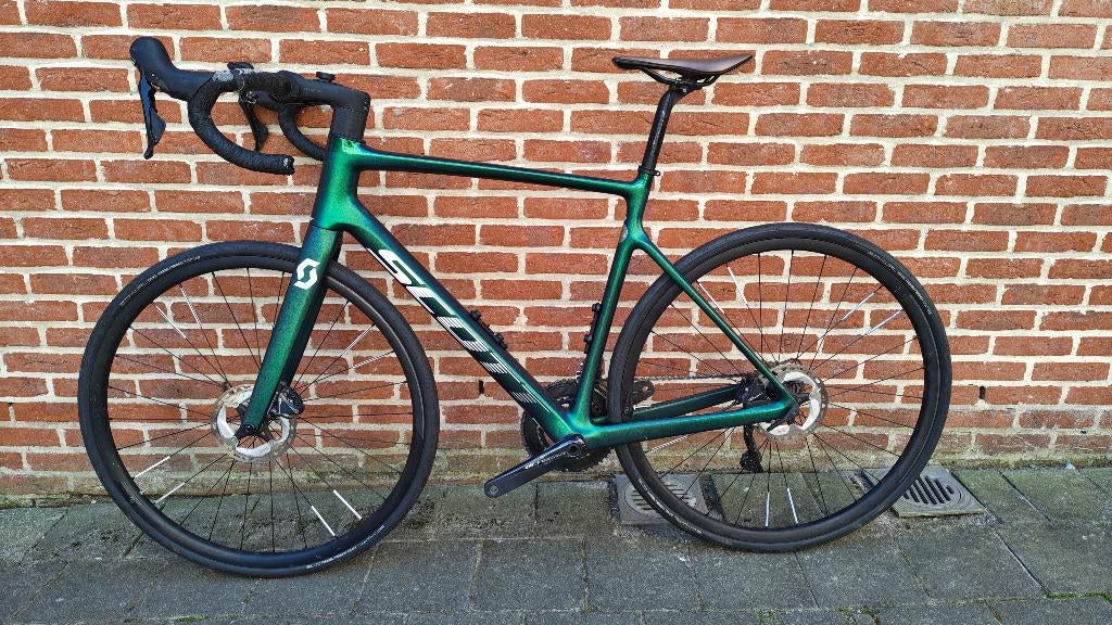 Scott Addict 20 prism green L56, Fietsen en Brommers, Gebruikt, Carbon, Heren, Meer dan 20 versnellingen