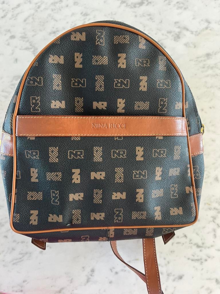 Leren handtas - rugzak Nina Ricci, Verzenden, Gebruikt, Overige merken, Waterdicht