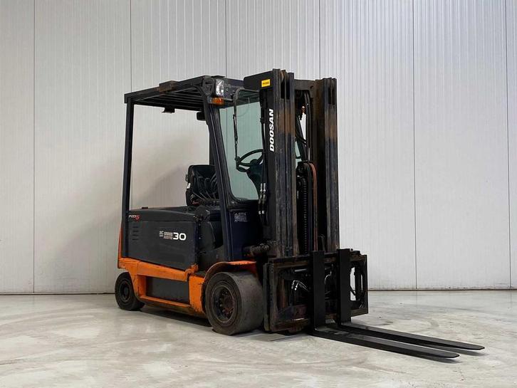 Doosan - 2013 - B30X-5 - Vorkheftruck Triplex - Free-lift -, Zakelijke goederen, Machines en Bouw | Heftrucks en Intern transport