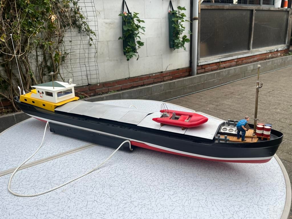 Rc binnenschip, Ophalen, Zo goed als nieuw