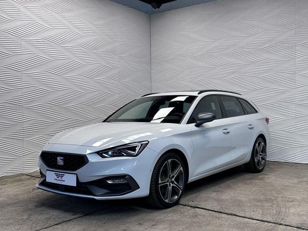 Seat Leon ST 2.0TDI*DSG*FR*ST*PANODAK*FULL-LED*, Auto's, Seat, Automaat, https://public.car-pass.be/vhr/ad40027e-d44a-4f8b-8ae7-6ad96abd2a93