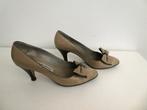 Schoenen Andrea Carrano – maat 39, Kleding | Dames, Schoenen, Pumps, Beige, Ophalen of Verzenden, Zo goed als nieuw
