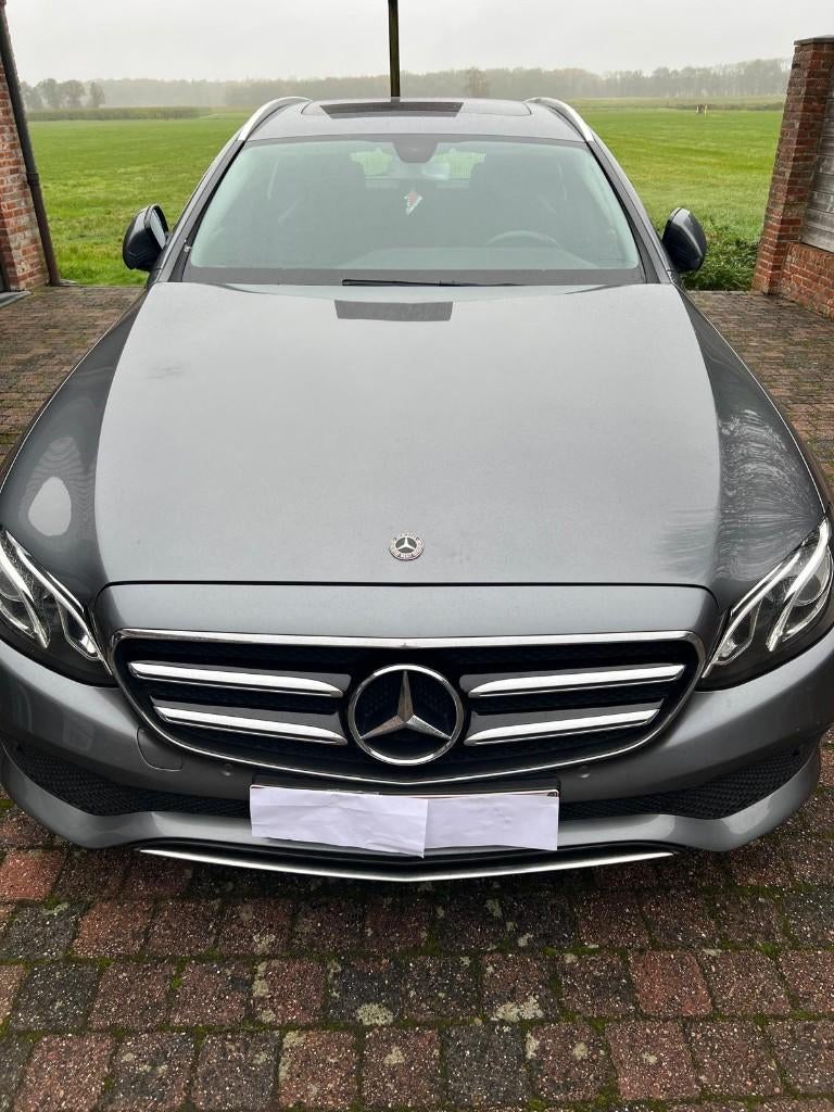 mercedes, Autos, Mercedes-Benz, Particulier, Classe E, Caméra 360°, 4x4, ABS, Caméra de recul, Phares directionnels, Régulateur de distance