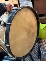 Antieke trommel, Enlèvement, Utilisé, Tambour