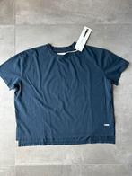 Bellerose * Donkerblauw bloesje. Maat S. Nieuw, Blauw, Nieuw, Ophalen of Verzenden, Korte mouw