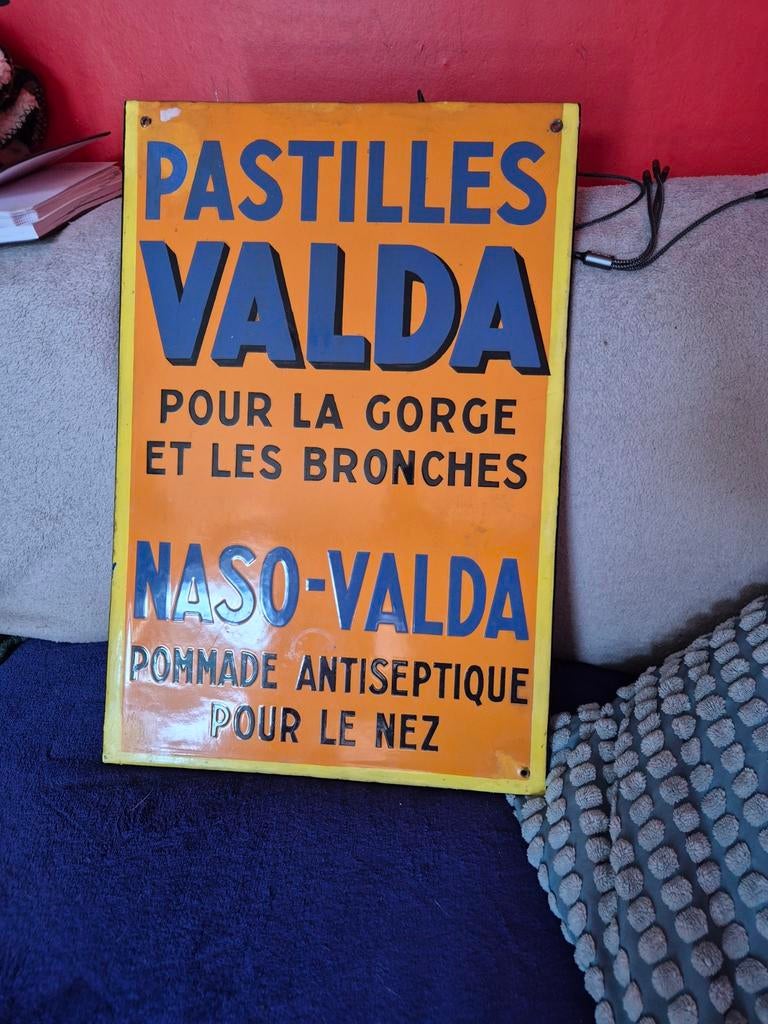 Plaque émaillée Pastille valda, Maison & Meubles, Accessoires pour la Maison | Tableaux à écrire & Proverbes