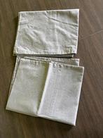 2 kussenslopen, Huis en Inrichting, Ophalen of Verzenden, Zo goed als nieuw, Grijs, Hoeslaken of Sloop