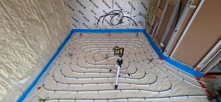 Location agrafeuse plancher chauffant, Bricolage & Construction, Outillage | Autres Machines, Enlèvement