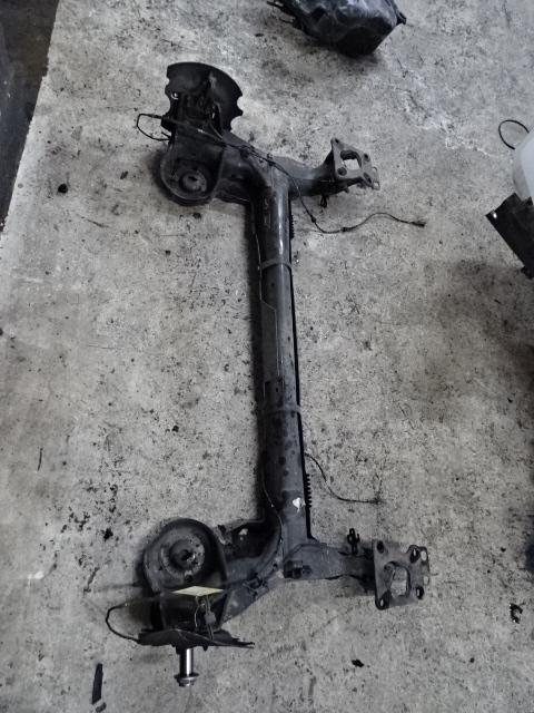 TRAIN ARRIERE Citroën Berlingo (01-2008/06-2018), Autos : Pièces & Accessoires, Freins & Transmission, Citroën, Utilisé