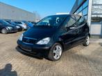 Mercedes-Benz A160 keuring verkoop en garantie, Auto's, Voorwielaandrijving, 4 deurs, Zwart, 4 cilinders