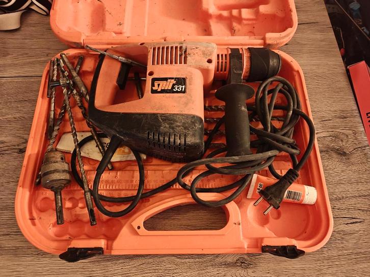 Slagboormachine merk spit model 331, Bricolage & Construction, Outillage | Foreuses, Utilisé, Perceuse, 600 watts ou plus, Mécanisme de percussion
