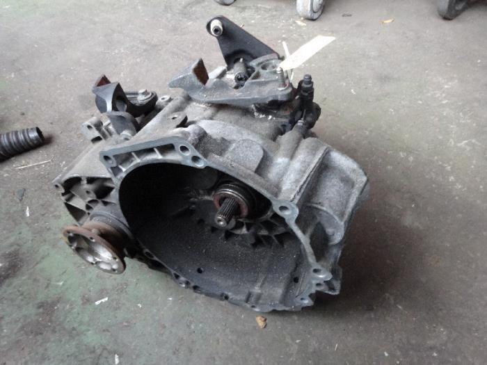 Versnellingsbak van een Volkswagen Jetta, Auto-onderdelen, Transmissie en Toebehoren, Gebruikt, 3 maanden garantie, Ophalen of Verzenden