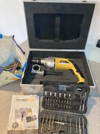 Boormachine Powerplus met heel veel boortjes, Doe-het-zelf en Bouw, Ophalen, Gebruikt