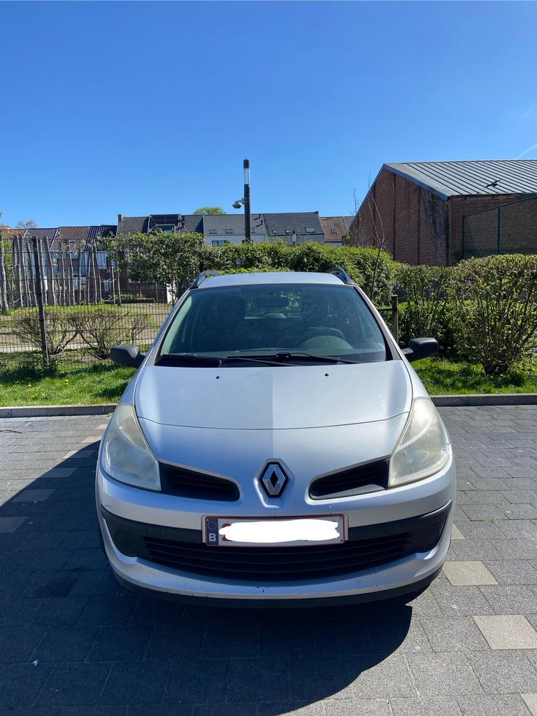 Renault Clio te koop, Autos, Argent ou Gris, Achat, Boîte manuelle, 5 portes