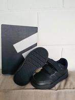 Adidas sneakers maat 24, Enfants & Bébés, Vêtements enfant | Chaussures & Chaussettes, Neuf, Adidas, Garçon ou Fille, Enlèvement