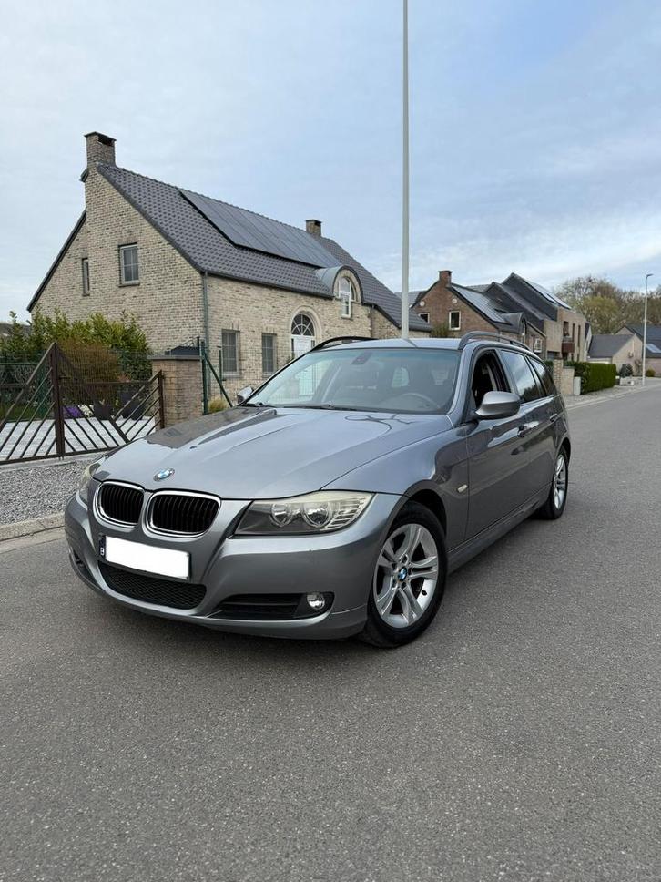 BMW 3-serie, Auto's, BMW, Bedrijf, Te koop, 3 Reeks, Bluetooth, Diesel, Euro 5, 5 deurs, Handgeschakeld, Zilver of Grijs, Ophalen