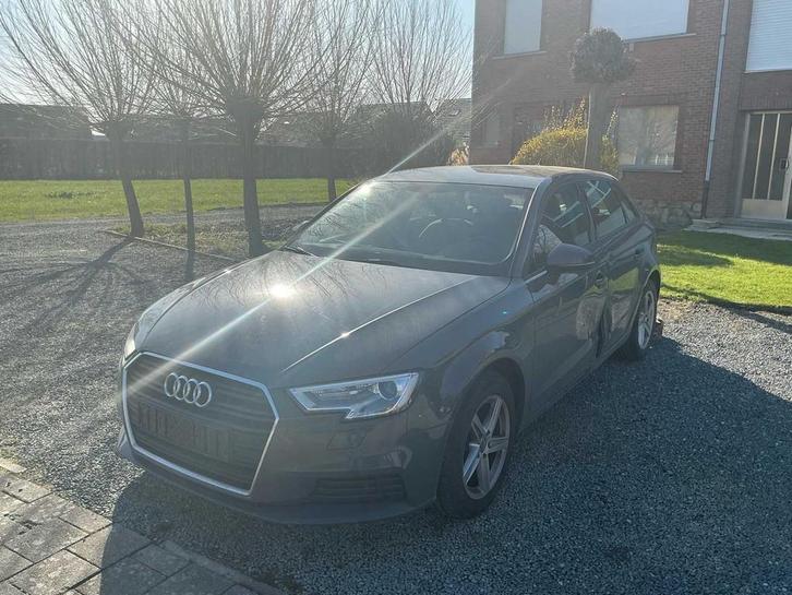 Voiture particulière Audi A3 Sportback 2019, Autos, Audi, Entreprise, A3, Essence, Euro 6, Autre carrosserie, Automatique, Occasion