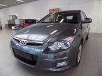 Hyundai i30 i30 1.4i Lounge, Autos, Argent ou Gris, Achat, Entreprise, Boîte manuelle