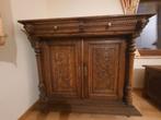 Très beau buffet 2 portes et 2 tiroirs sculptés, Maison & Meubles, Armoires | Buffets, Avec tiroir(s), 100 à 150 cm, Enlèvement