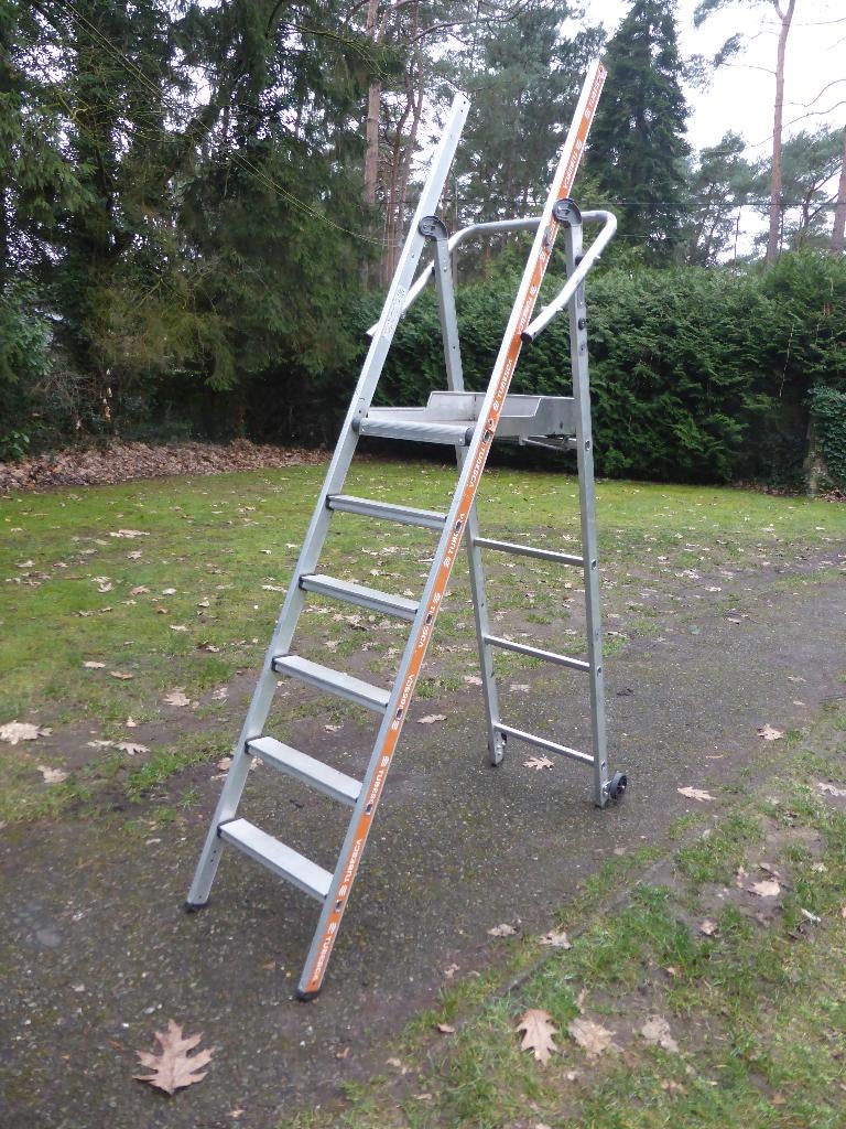 bordestrap trapladder tubesca raptor 6 treden in goede staat, Doe-het-zelf en Bouw, Ophalen, Gebruikt, Opvouwbaar of Inschuifbaar