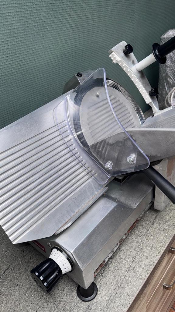 Trancheuse professionnelle Diamond, Articles professionnels, Horeca | Équipement de cuisine, Enlèvement, Utilisé, Boulangerie et Boucherie