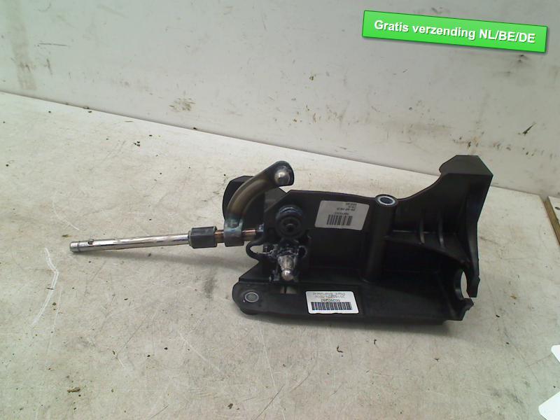 MECANISME DE CHANGEMENT DE VITESSES Fiat 500 / 595 / 695, Dhr. R. de Gouw, Utilisé, Fiat, De Bloemendaal 21 21
5221 EB  'S HERTOGENBOSCH, NL