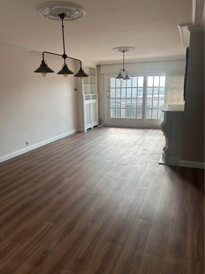 Ruim appartement met terras in Desselgem, Immo, Appartementen en Studio's te huur